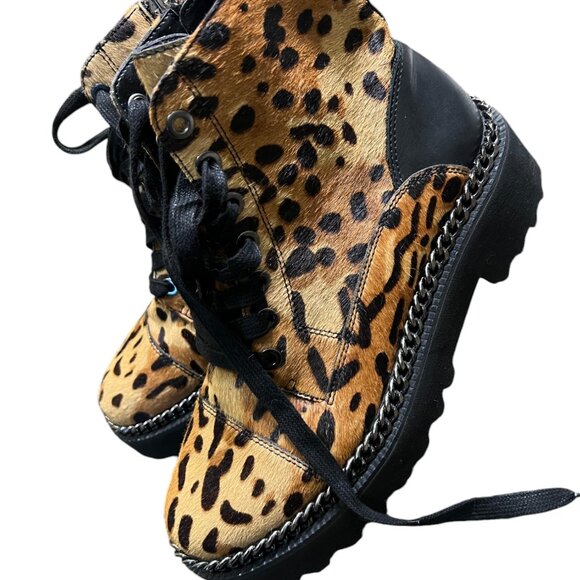 vince camuto - Picture 5 of 5